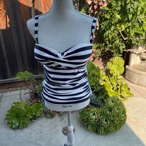 Tankini top Navy/white Size 10